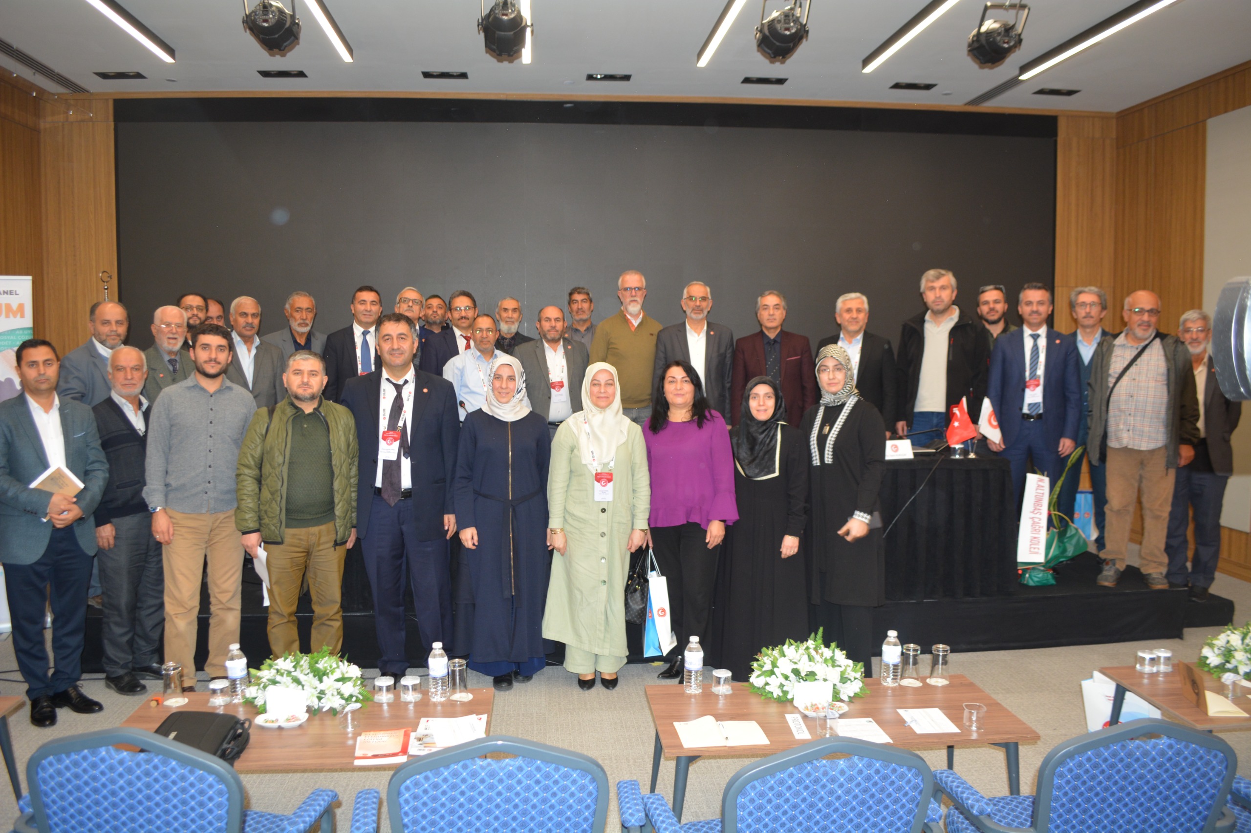 AİLE VE TOPLUM PANELİ DÜZENLENDİ